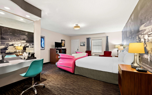 photo 4 of Best Western Route 66 Rail Haven
