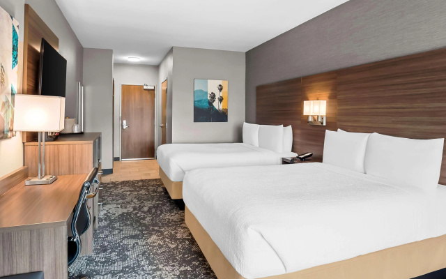 photo 4 of Best Western San Bernardino Hotel