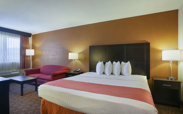 photo 4 of Best Western Superstition Springs Inn