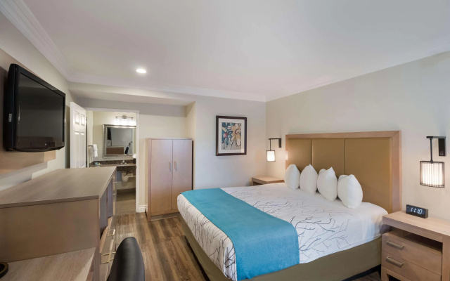 photo 3 of Best Western Woodland Hills Inn
