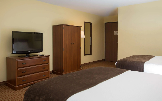 photo 4 of Best Western York Inn