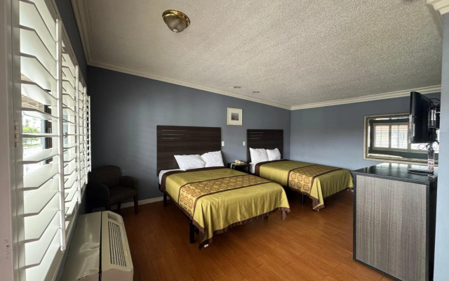 photo 4 of Big A Motel & Suites Near Disneyland Orange County