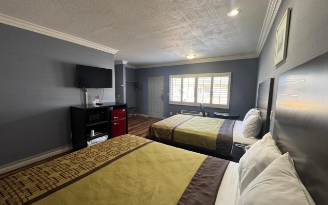 photo 5 of Big A Motel & Suites Near Disneyland Orange County