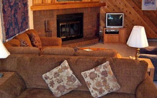 photo 2 of Bighorn Rentals - Breckenridge