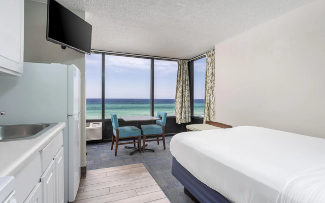 photo 4 of Bikini Beach Resort