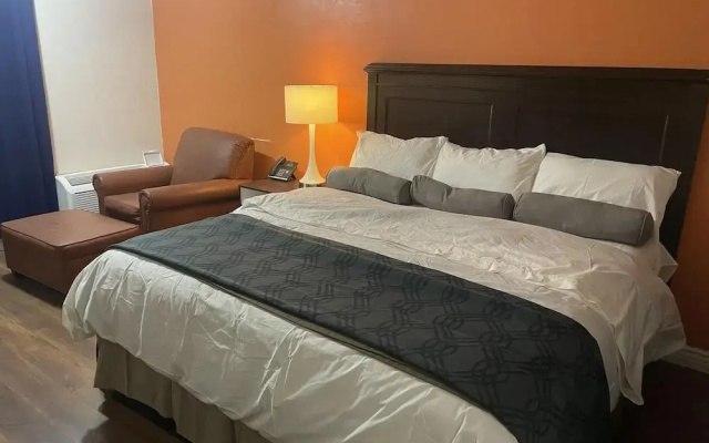 photo 5 of B&J Hotel and Apartment