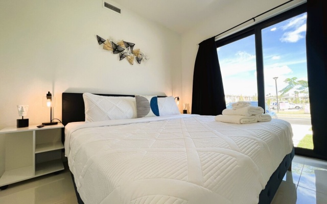photo 4 of Green Luxurious 5BD Jungle House by FL Keys MIA