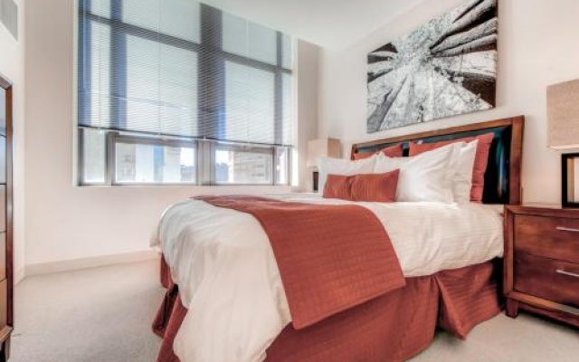 photo 3 of Bluebird Suites at Boston's Theatre District