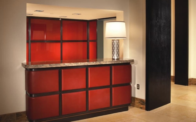 photo 4 of Bluebird Suites in Crystal City