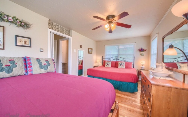 photo 3 of Bluebonnet Rr9084bc 1 Bedroom Home by RedAwning