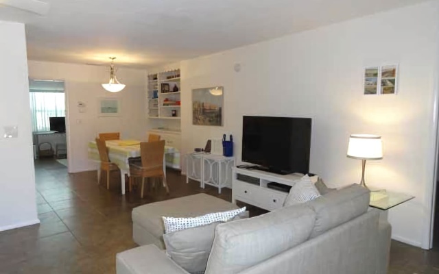 photo 2 of Bman Beach Cottage