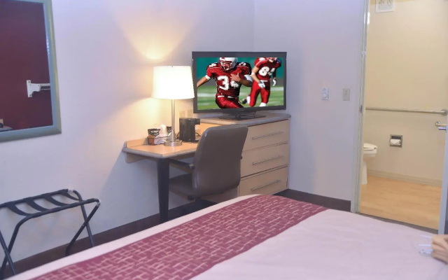 photo 2 of Boardwalk Suites Baton Rouge