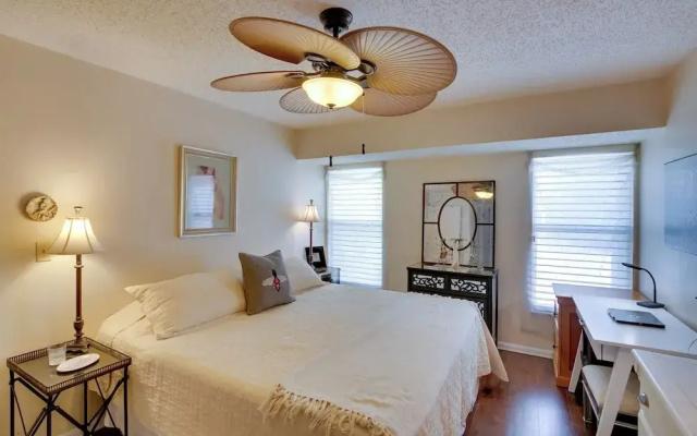 photo 5 of Boho-style Escape w/ Patio ~ 3 Mi to Bonita Beach!