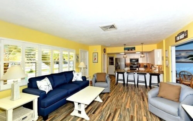 photo 3 of Boogie Board 1 Bedroom 1 Bathroom Condo