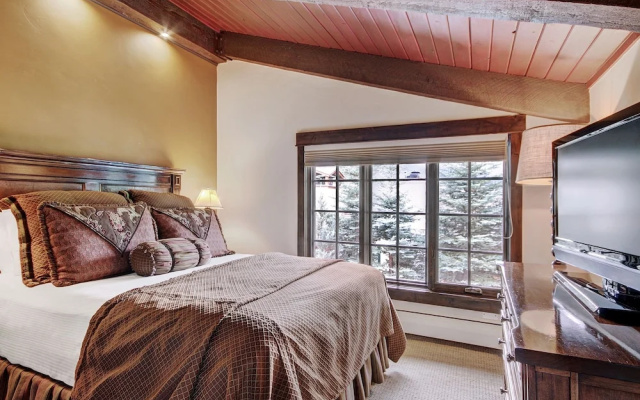 photo 2 of Rustic Mountain View 2Bedroom Condo- Lodge at Vail by RedAwning