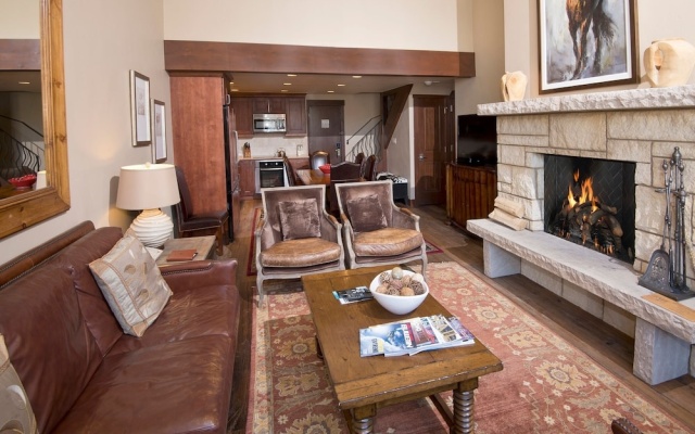 photo 4 of Premier Mountainside 2 BR Condo at Lodge at Vail by RedAwning - Save 20% on 7+ Nights!
