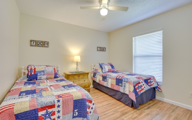 photo 3 of 12 Mi to Beach: Home w/ Patio & Yard in Bradenton