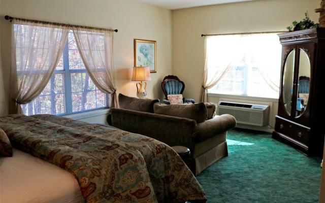 photo 4 of Bradford House Bed & Breakfast