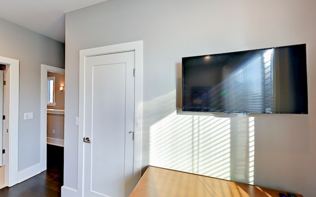 photo 2 of Brand-new 3br In 12 South 3 Bedroom Townhouse