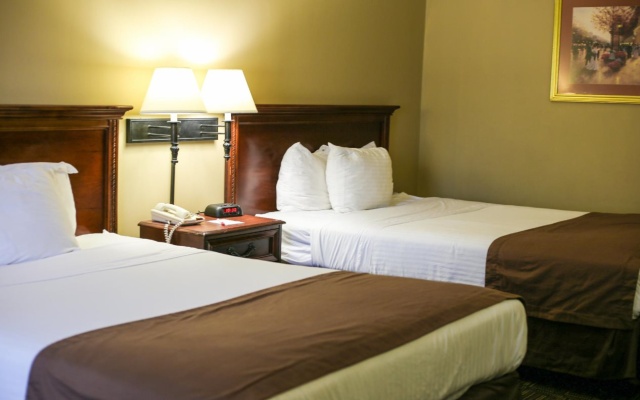 photo 3 of Breckinridge Inn