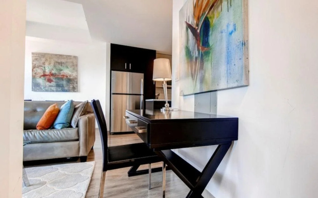 photo 3 of Global Luxury Suites Bridgepoint Circle