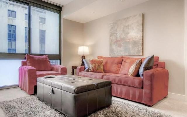 photo 4 of Global Luxury Suites Bridgepoint Circle