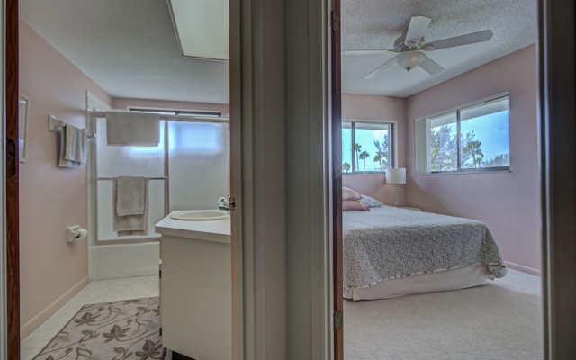 photo 5 of Bridgeport Condominiums