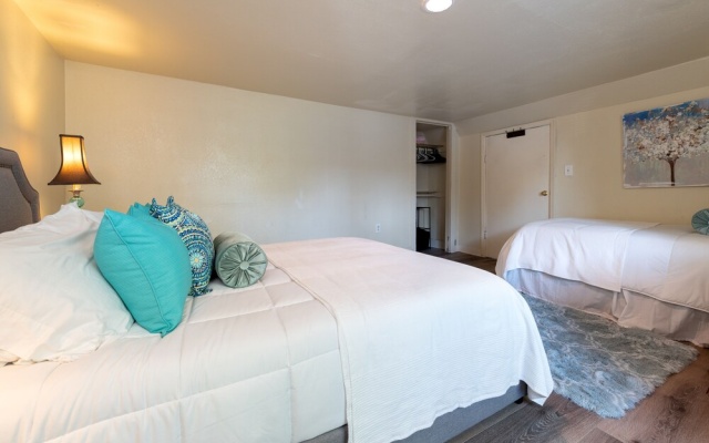 photo 2 of Bright & Spacious One Bedroom Apartment