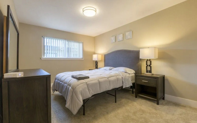 photo 4 of Bright Unit Near Silicon Valley - Washer & Dryer