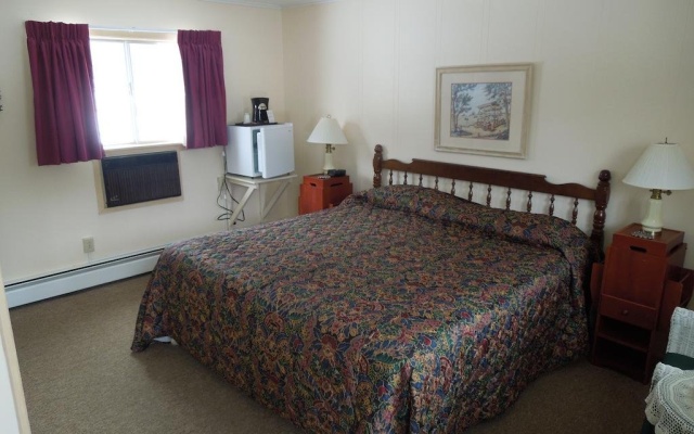 photo 5 of Brittany Motel