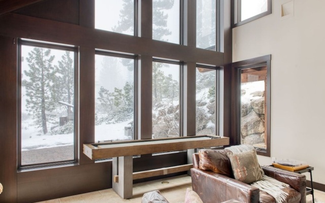 photo 2 of Bronson By Avantstay Luxurious Squaw Valley Home On The Slopes