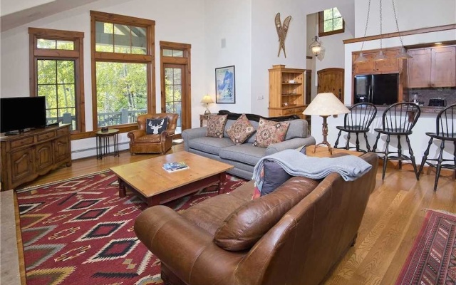 photo 3 of Buckhorn Townhome #9 4 Bedrooms 5 Bathrooms Townhouse