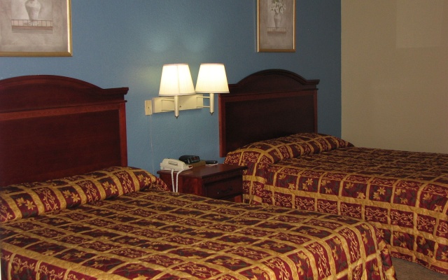 photo 5 of Budget Inn