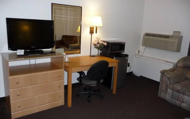 photo 4 of Budget Inn