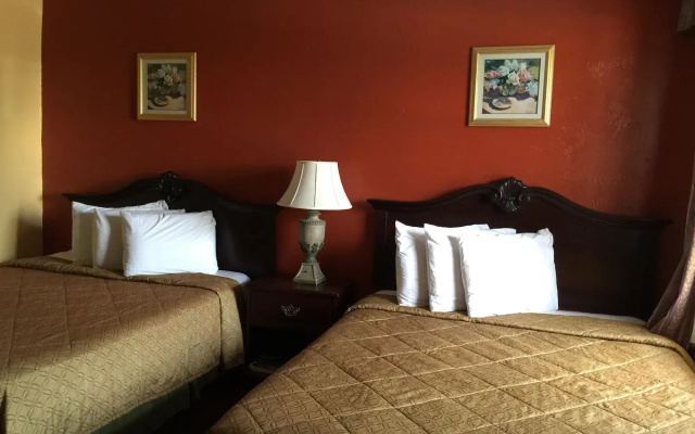 photo 2 of Budget Inn St.Petersburg