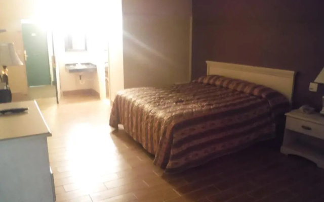 photo 3 of Budgetel Inn & Suites Hotel