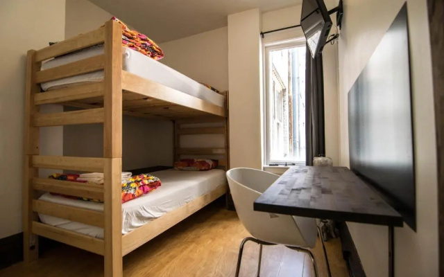 photo 4 of The Bartlett Hotel and Guesthouse