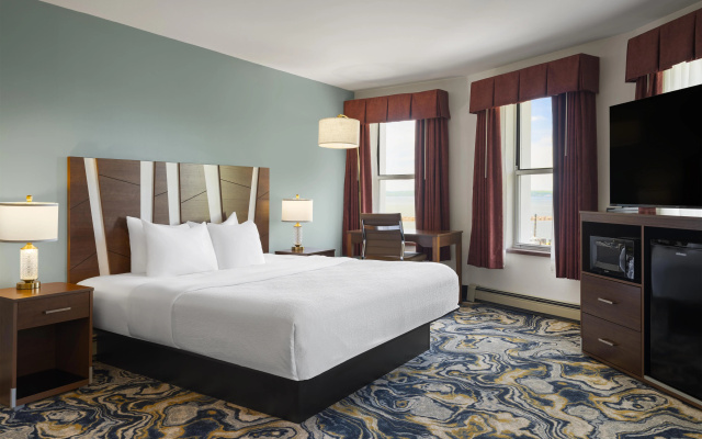 photo 5 of Hotel Chequamegon, BW Signature Collection
