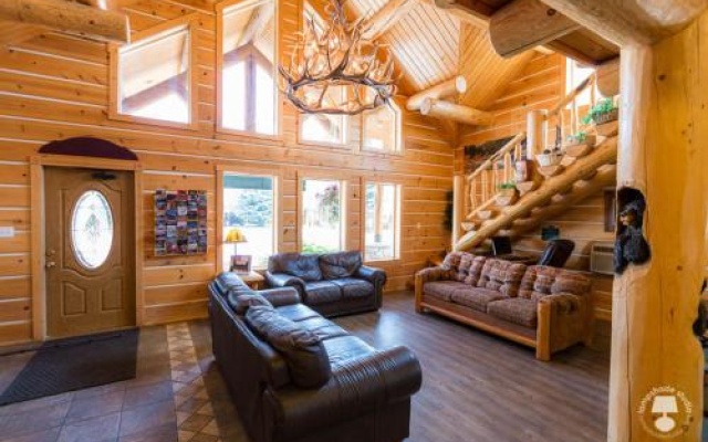 photo 4 of Cabin Creek Inn