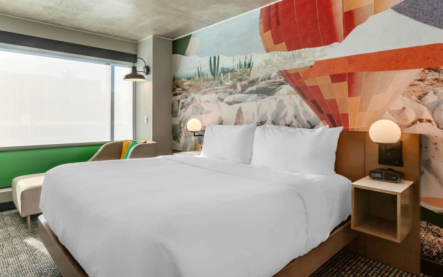 photo 3 of Cambria Hotel Downtown Phoenix Convention Center