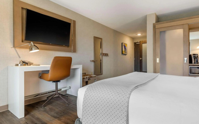 photo 4 of Cambria Hotel Milwaukee Downtown