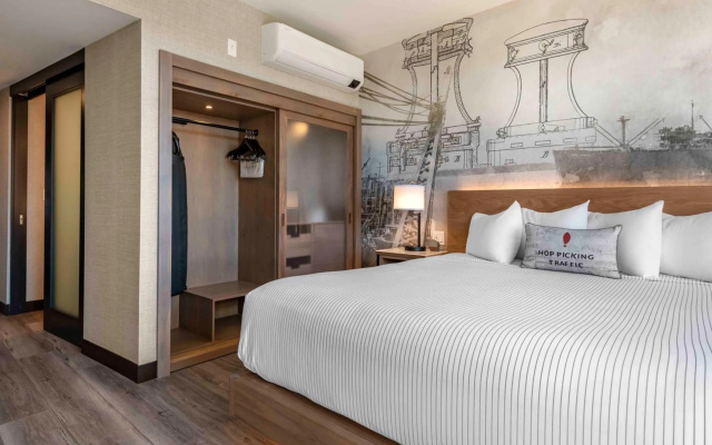 photo 4 of Cambria Hotel Portland Downtown-Old Port