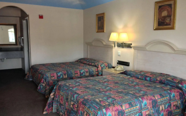 photo 4 of Camelot Inn Suites McCarty