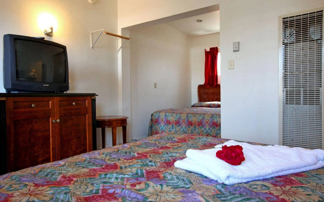 photo 3 of The Fremont Inn