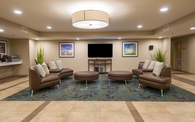 photo 2 of Candlewood Suites Baton Rouge - College Drive by IHG