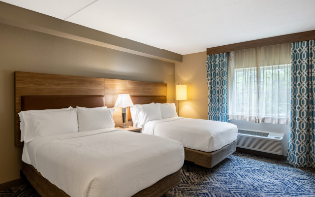 photo 5 of Candlewood Suites Bluffton-Hilton Head by IHG