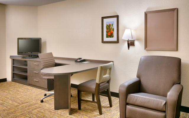 photo 4 of Candlewood Suites Dallas Plano East Richardson by IHG