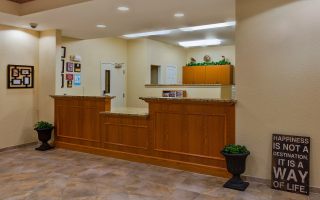 photo 2 of Candlewood Suites Decatur Medical Center