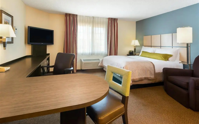 photo 4 of Sonesta Simply Suites Detroit Ann Arbor