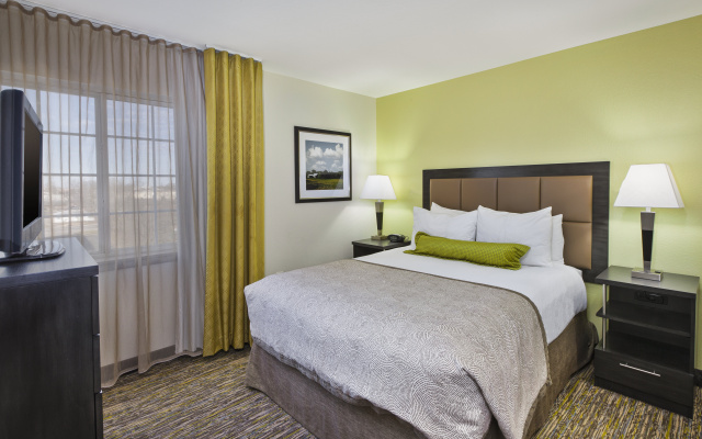 photo 5 of Candlewood Suites Indianapolis Airport by IHG